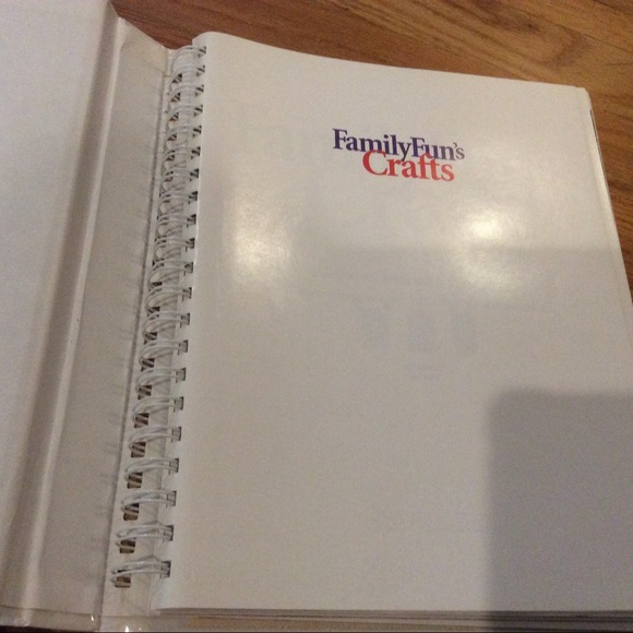 Kids Activities Books and tie dye bundle - Picture 6 of 14